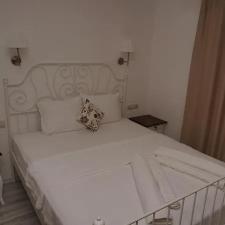 La Mira Penzion 3*