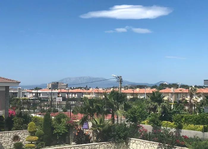 La Mira 3*